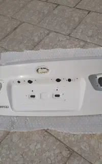 درب صندوق سراتو