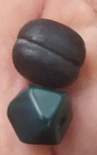 دوعدد سنگ یشم قدیمی اصل