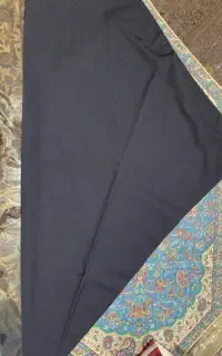 مقنعه سرمه ای