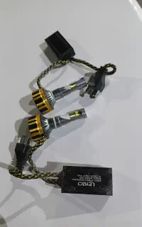 لامپ هدلایت