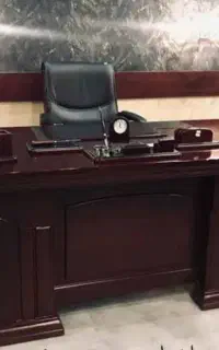 منشی دفتر وکالت وکیل دادگستری