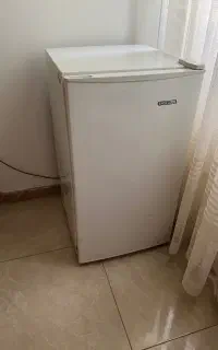 یخچال ۵ فوت ایستکول