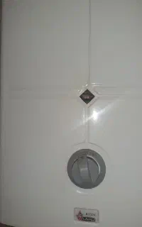 ابگرمکن دیواری بوتان b3215 درحدنو