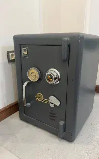 گاوصندوق اصل کاوه ۲۰۰کیلیویی