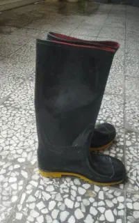 چکمه نسیم
