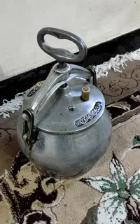 زودپز دیگی۴ لیتری قدیمی چرخ گوشت دستی عتیقه سوئدی