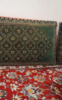 پشتی دیواری