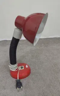 چراغ مطالعه