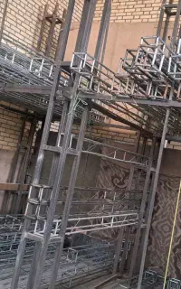 اسپیس حسین پور