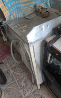 چهارپایه فلزی
