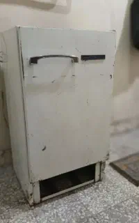 خریدار یخچال خراب
