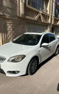 برلیانس بی رنگ موتور بزرگ