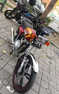 موتور سیکلت هوندا کویر 200