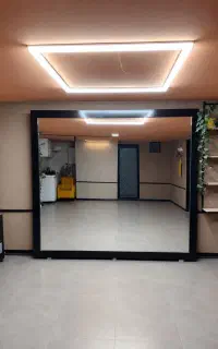 آینه آرایشگاه بزرگ