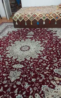 دوعدد فرش ماشینی ۱۲ متری بسیار سنگین و گوشت دار