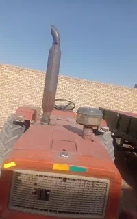 تراکتور رومانی ۶۴