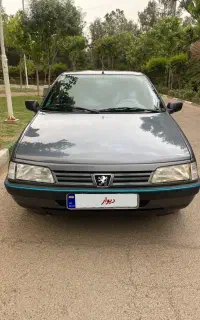 پژو 405‌ مدل ۹۶ کم کار تمیز
