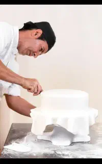 مواد اولیه قنادی و شکلات های صنعتی