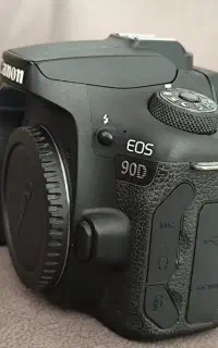 دوربین 90D