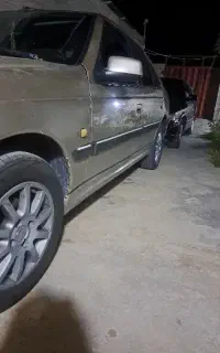 پژوپرشیا84بی رنگ