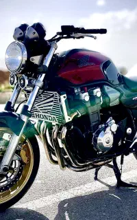 cb1300مدل 2009 رنگ خاص