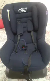 صندلی کودک خودرو