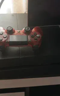 PS4 سالم با یک دسته کپیخور با۹ بازی