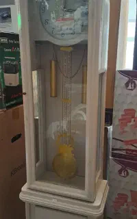 ساعت ایستاده کوتاه