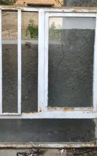 پنجره آهنی