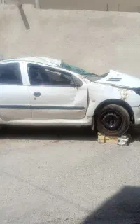 پژو ۲۰۶تصادفی