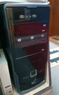 کامپیوتر با وسایل کامل