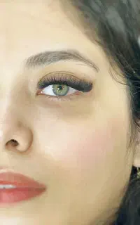 آموزش کاشت و اکستنشن مژه