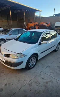 مگان ۲۰۰۰ اتومات ،دو برگ سند ۲۰۱۳