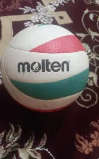توپ والیبال