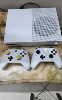 سه تا دستگاه معاوضه با گوشی