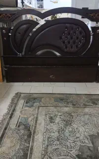 تخت خواب دونفره چوبی