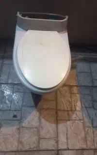 توالت فرنگی کارکرده