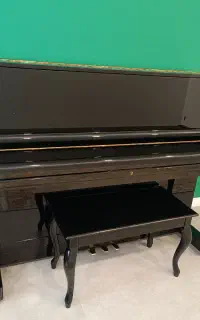 پیانو آکوستیک سَمیک (Samick SU-118BP)