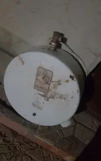 آبگرمکن برقی