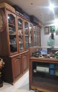 ویترین و پیشخوان دکوراسیون عتیقه مغازه فروشگاه