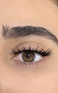 کاشت مژه ۴۰ روزه