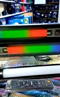 نور باتوم لایت برای تولید محتوا. جهان دوربین