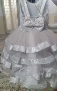 لباس مجلسی بچگانه