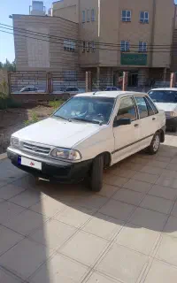 پراید مدل 82 با شاسی سالم