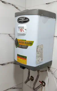 آبگرمکن دیواری برقی