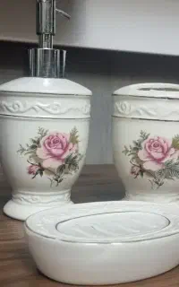 اکسسوری سرویس دستشویی