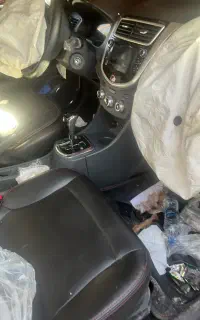 خدمات برق و مکانیک و صافکار و نقاشی