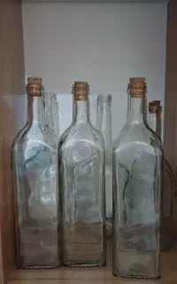 بطری شیشه ایی