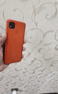 ردمی 9c حافظه ۶۴ گیگ با کارتون