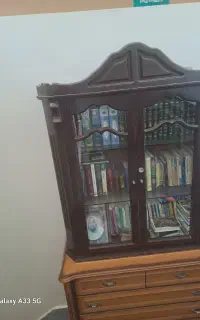 کتابخانه با چوب گردو